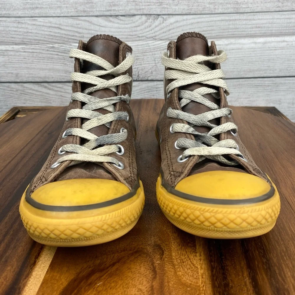 Converse Chuck Taylor All Star Hi Top Brown Leather Sneaker 312643 Youth Size 2